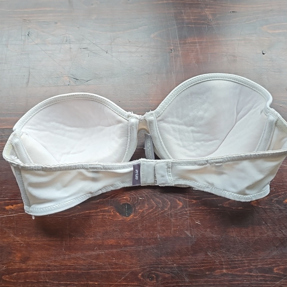 Aerie 32B White Strapless Bra Underwire Contour Padded Seamless - Picture 2 of 3